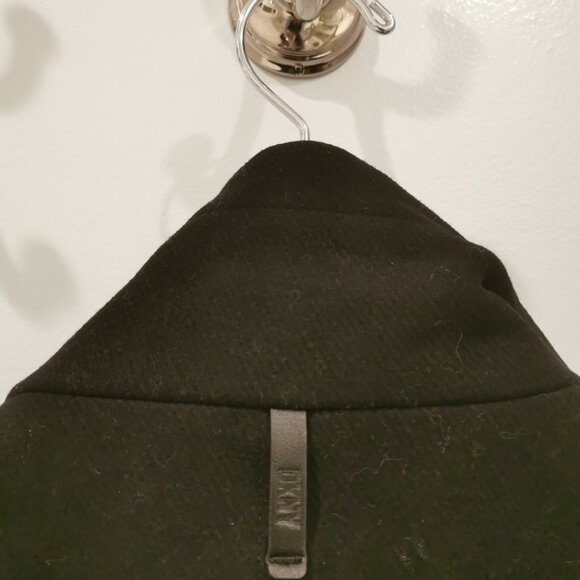 Nwt DKNY Asymmetrical Belted Funnel-Neck Wool Blend Black Coat Women Size Small - Picture 9 of 11